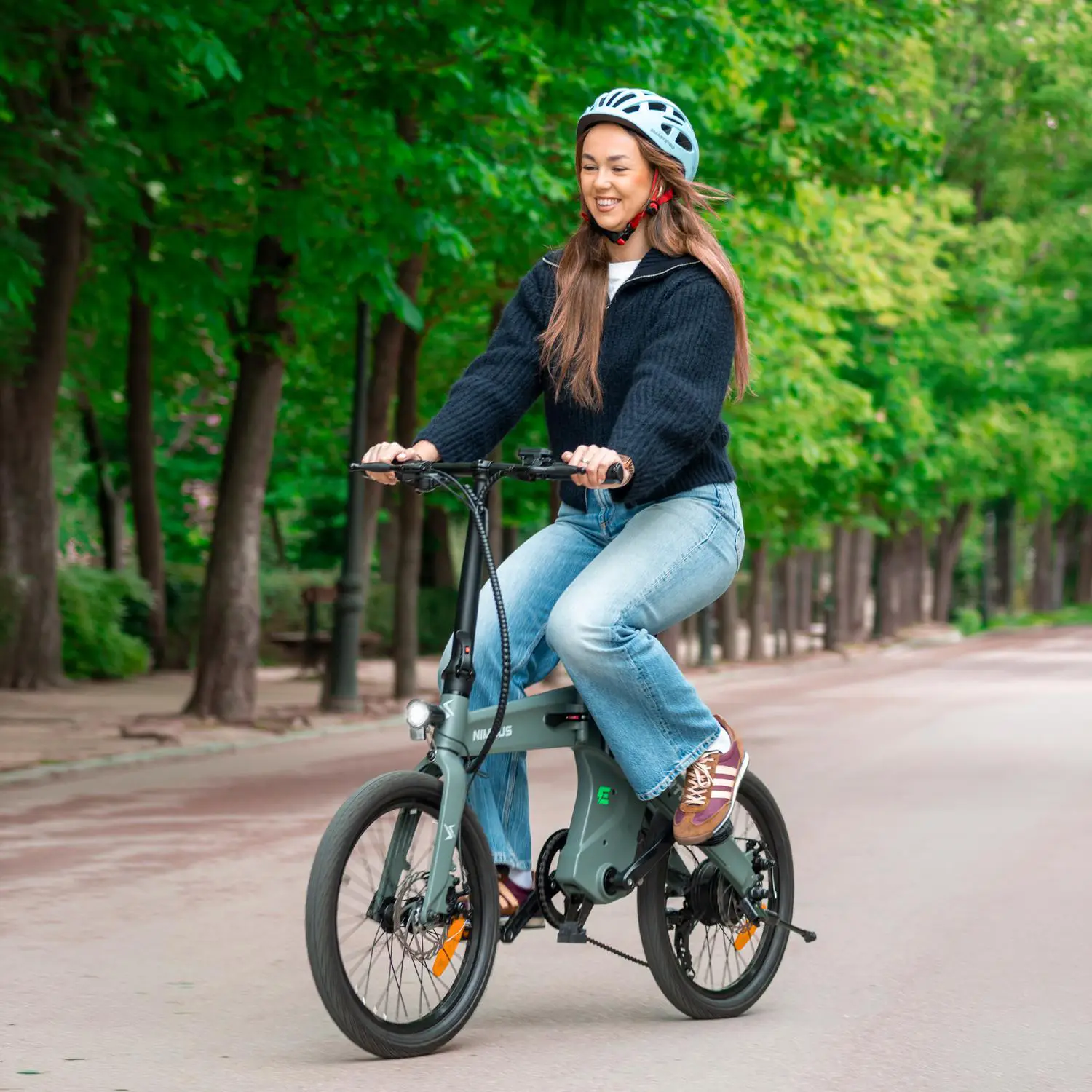 Bicicleta eléctrica smartGyro Nimbus - Imagen 6